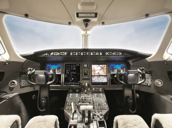 Bombardier_Challeger_350-0