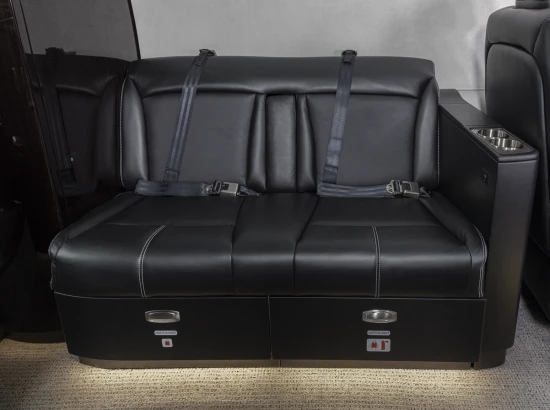 Cessna_Citation_Latitude-1